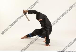 2020 01 VLASTIMIL NINJA POSE WITH DAGGER (2)
